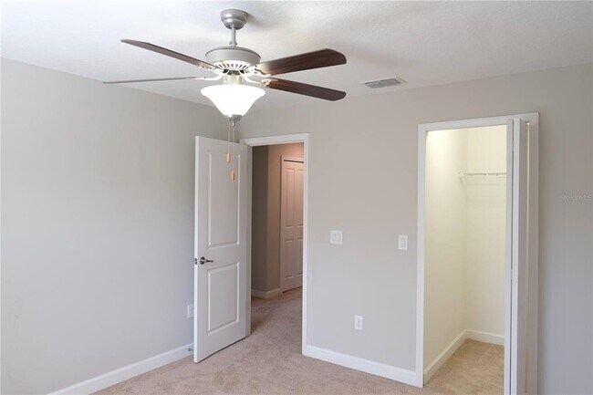 Building Photo - 28423 Pleasant Bay Lp