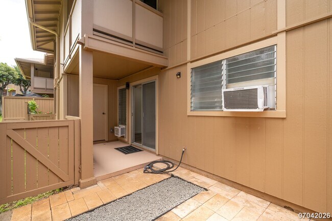 Building Photo - Rarely available ground floor townhome unit! 2 bdrm/2 bath/1 parking at Waiau Gardens Villa in Pe...