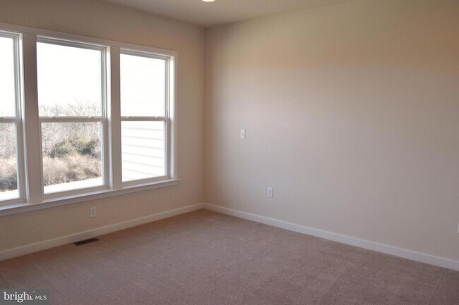 Building Photo - 19974 Abram Ter