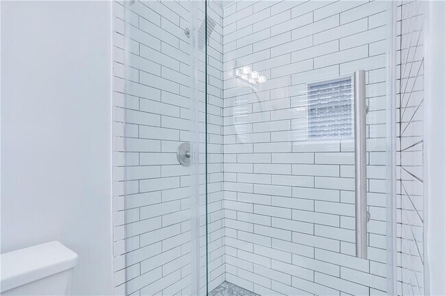 Building Photo - 3078 Rebecca Dr SW