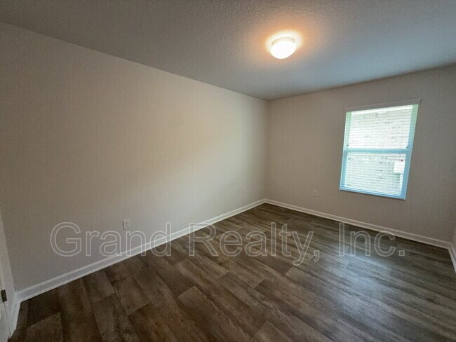 Building Photo - 4633 Integrity Ct