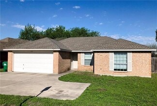Building Photo - 320 W Windsor Dr