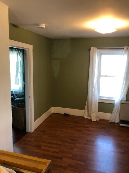 Building Photo - 59 Saint Mary St