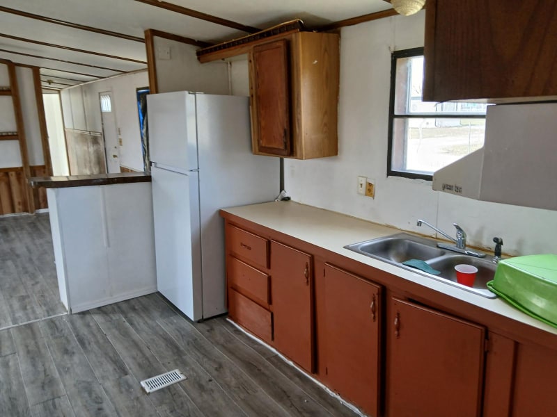 Building Photo - 1205 N State St