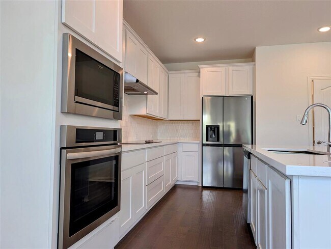 Building Photo - 1344 Ridge Runner Dr