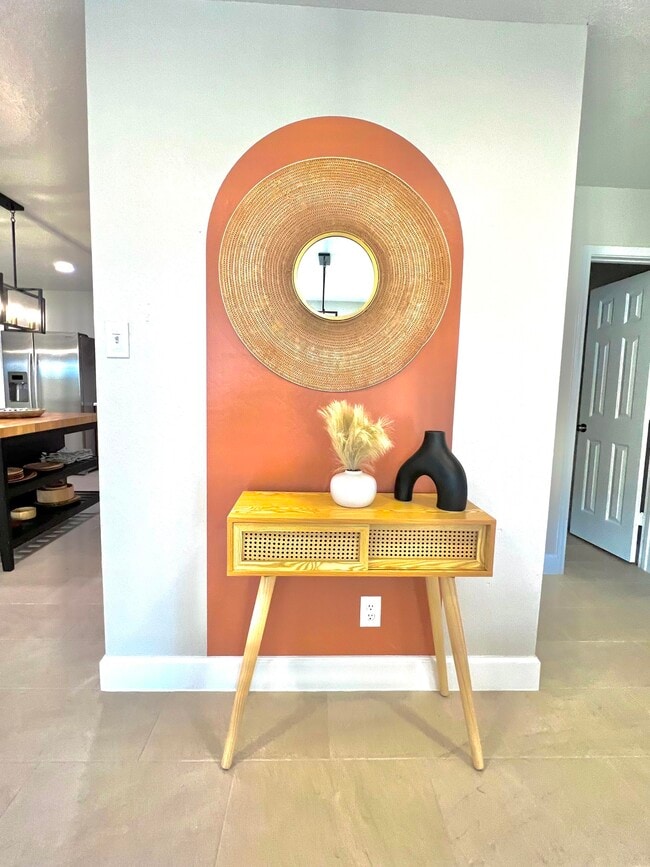 Building Photo - 9047 Twincreek Farm