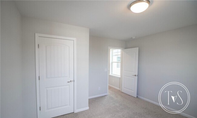 Building Photo - 254 Flagler Dr