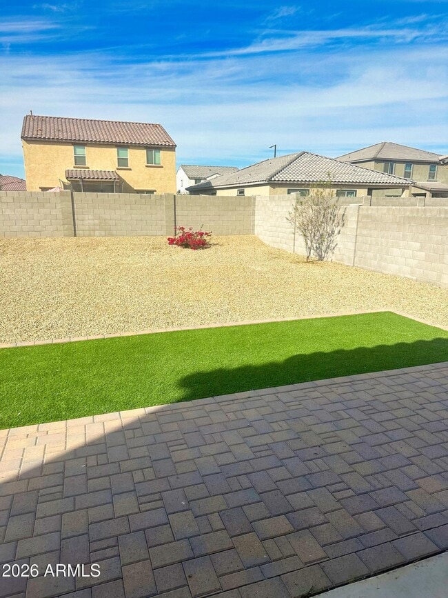 Building Photo - 24588 W Flores Dr