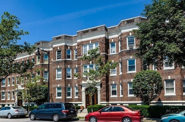 Building Photo - 1641 Commonwealth Ave