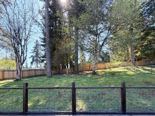 Building Photo - 24712 Parkside Dr