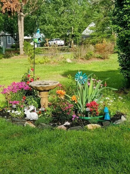 Building Photo - 85 Bridle Way