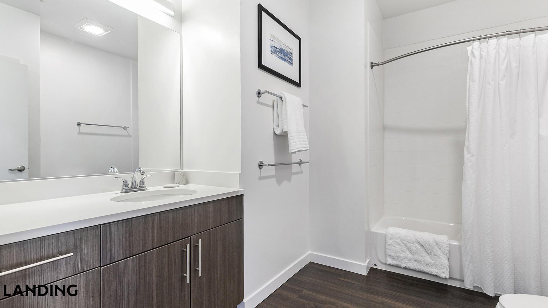 Building Photo - 7311 Baymeadows Way