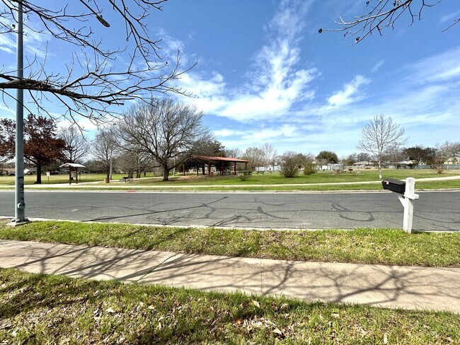 Building Photo - 4807 Copperbend Blvd