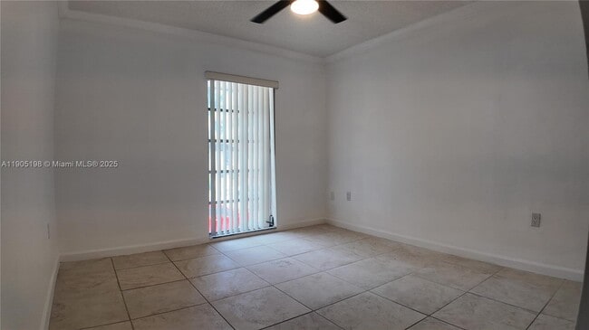 Building Photo - 3326 Farragut St