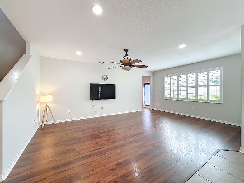 Building Photo - 3513 Bunchberry Way