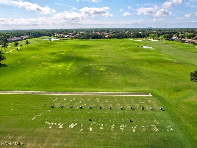 Building Photo - 8060 Players Cove Dr