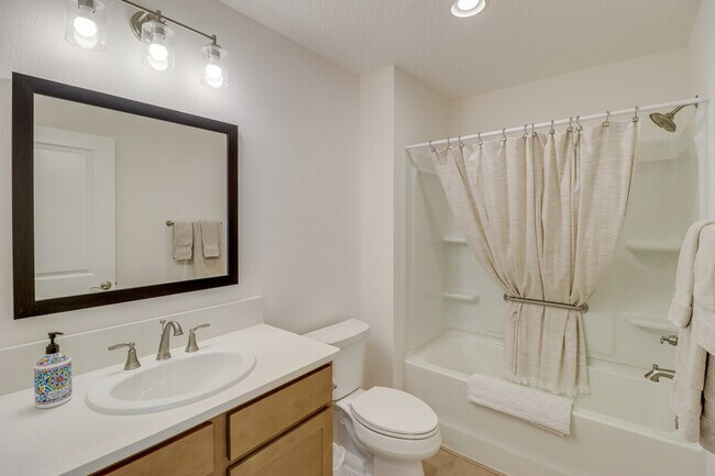 Building Photo - 6551 Mason Pl