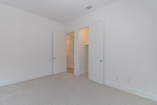 Building Photo - 1408 Plum Tree Way