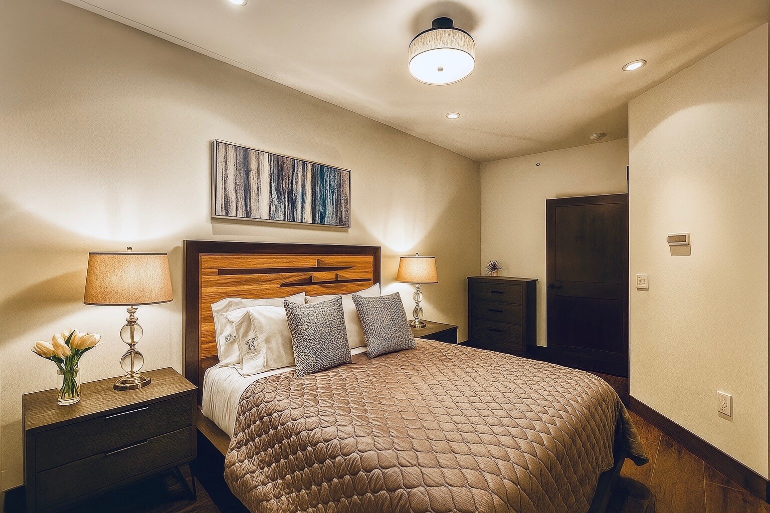 Building Photo - 1010 Baker Ave