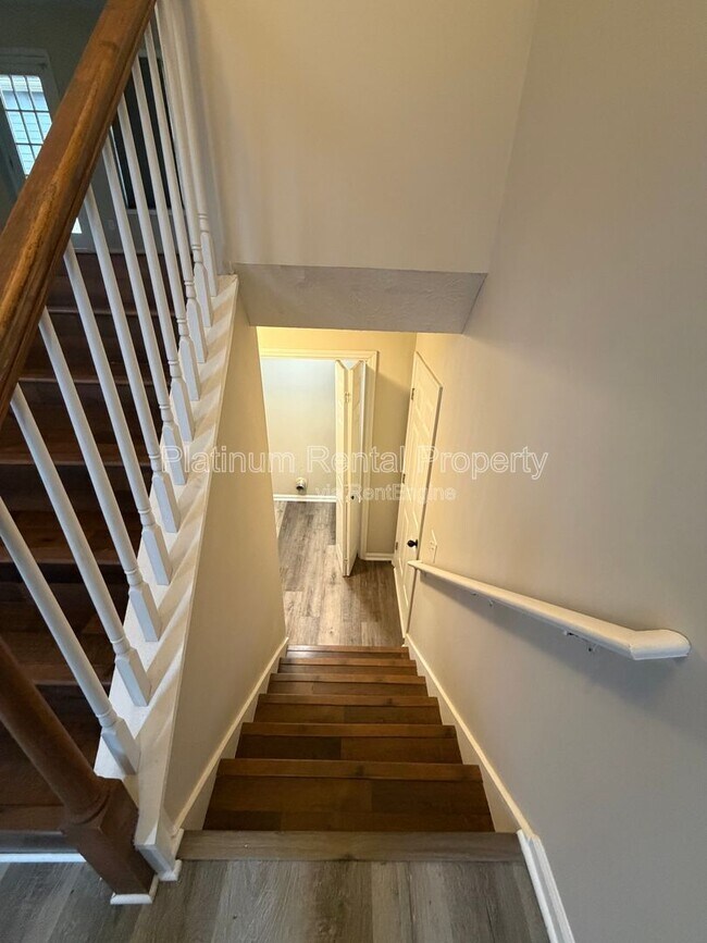 Building Photo - 2863 Estuary Dr