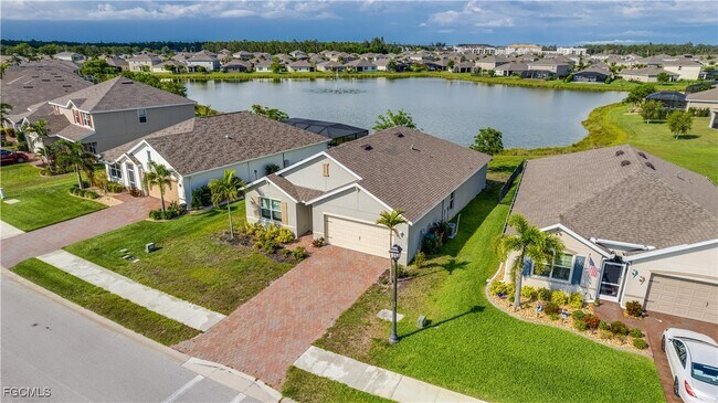 Building Photo - 3426 Acapulco Cir