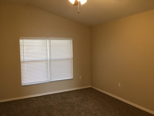 Building Photo - 29643 Morwen Pl