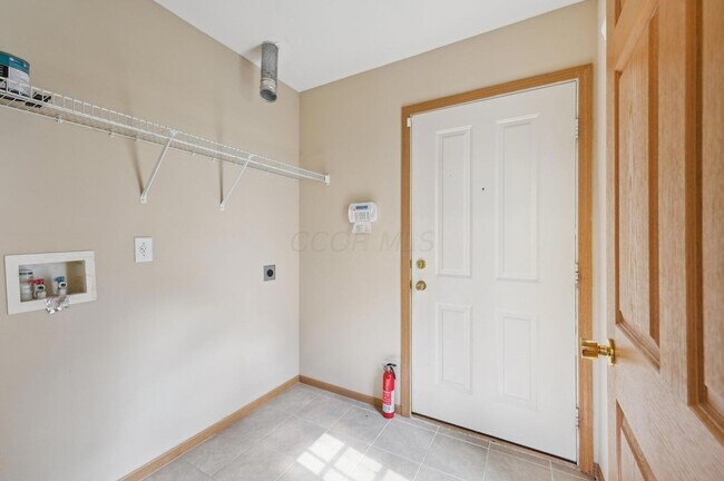 Building Photo - 3978 Summerstone Dr