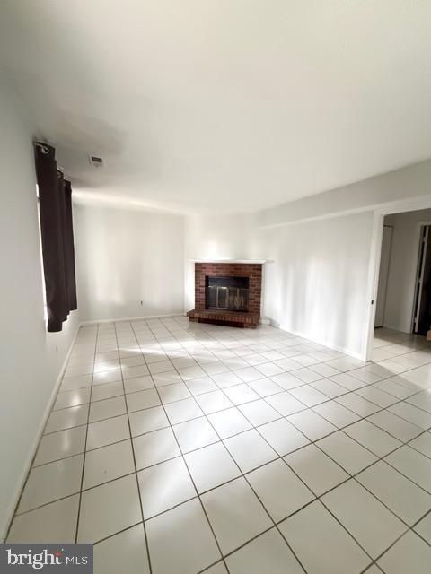 Building Photo - 6131 Gardenia Ct