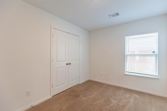 Building Photo - 18408 Speculator Ln