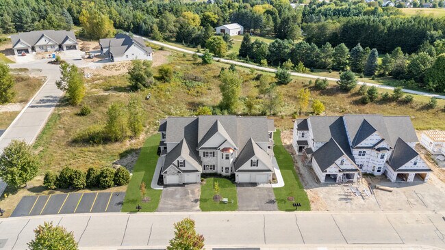 Building Photo - 1776 Horseshoe Ln