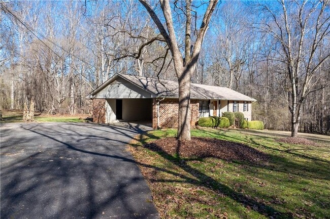 Building Photo - 5825 Loire Dr