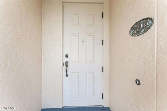 Building Photo - 5080 Annunciation Cir