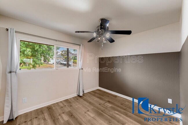 Building Photo - 175 Toyon Dr