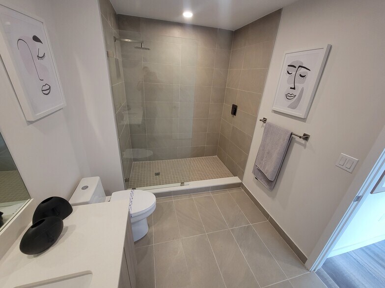 Building Photo - 7390 SW 99th St