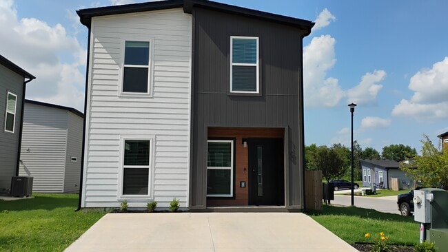 Building Photo - 1100 Indiana Ave