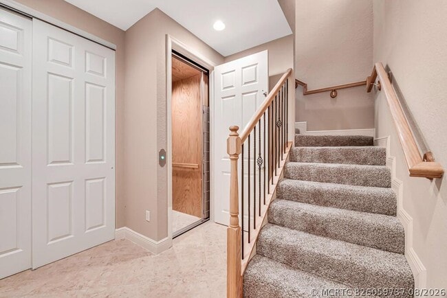 Building Photo - 9786 Midship Way