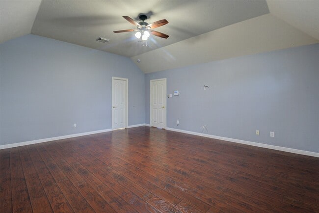 Building Photo - 3403 Kerr Ln
