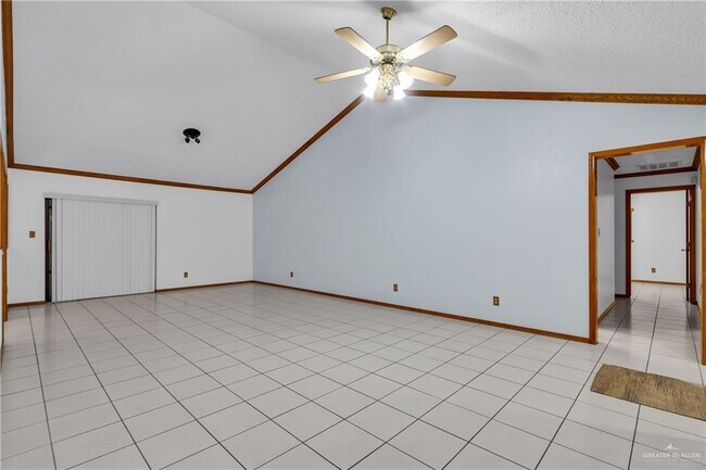 Building Photo - 15 N 21st St