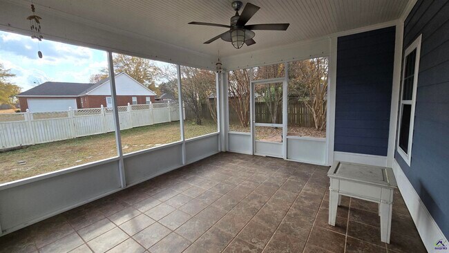 Building Photo - 104 Wetherby Ct