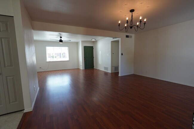 Building Photo - 6501 Dungan St NE