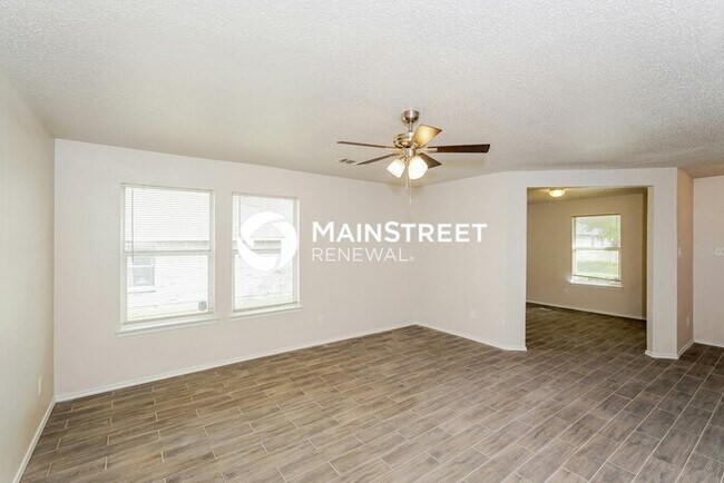 Building Photo - 3 Bedroom Pet-Friendly Home in DESOTO, TX with Main Street Renewal