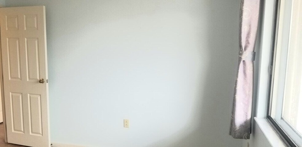 Building Photo - 90 Quincy Shore Dr