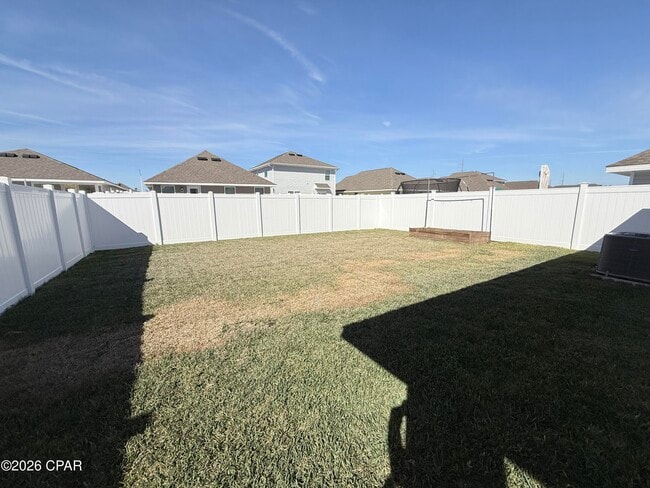 Building Photo - 6615 Kettles St