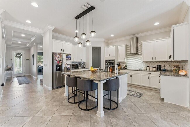 Building Photo - 10151 Henbury St