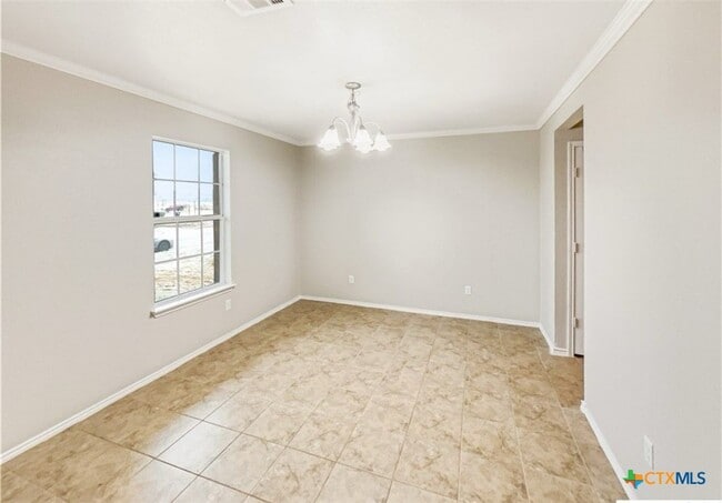 Building Photo - 1321 Daffodil Dr