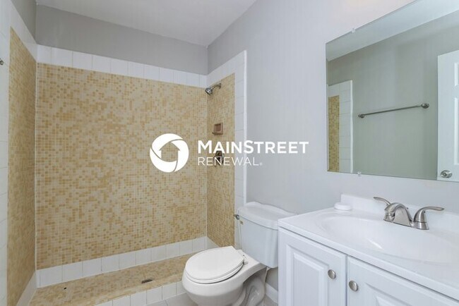 Building Photo - 3 Bedroom Pet-Friendly Home in VERO BEACH, FL with Main Street Renewal