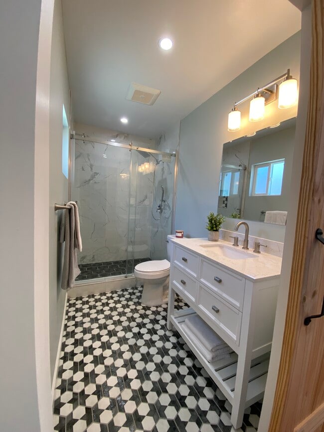 Building Photo - Palo Verde ADU