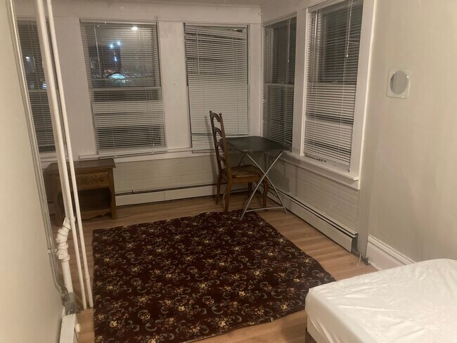 226 W Locust - 534 College Ave