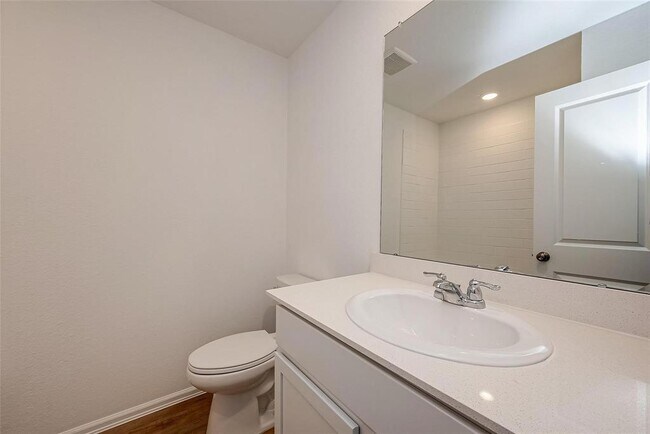 Building Photo - 27123 River Birch Ridge Dr
