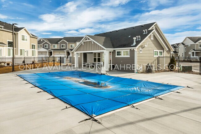 Building Photo - 3633 W 2330 N